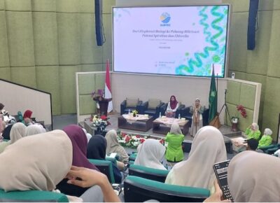 Kuliah Tamu Nasional Biologi UIN Walisongo Bahas Potensi Mikroalga dan Peluang Hilirisasi